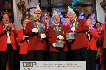 grosseallgemeine_kostuemsitzung_10022017_240